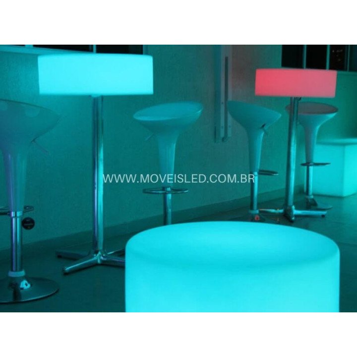 Locação de Mesa Bistrô de LED Pé Alumínio em SP | Móveis Led