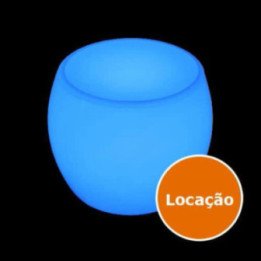 Locação de Mesa Baixa de LED Barril em SP | Móveis Led