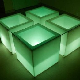 Locação de Mesa Baixa Nicho de LED com Vidro em SP | Móveis Led