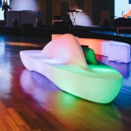 Locação de Banco Ilha de LED em São Paulo | Móveis Led