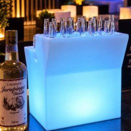 Locação de Balcão de LED Reto em São Paulo | Móveis Led